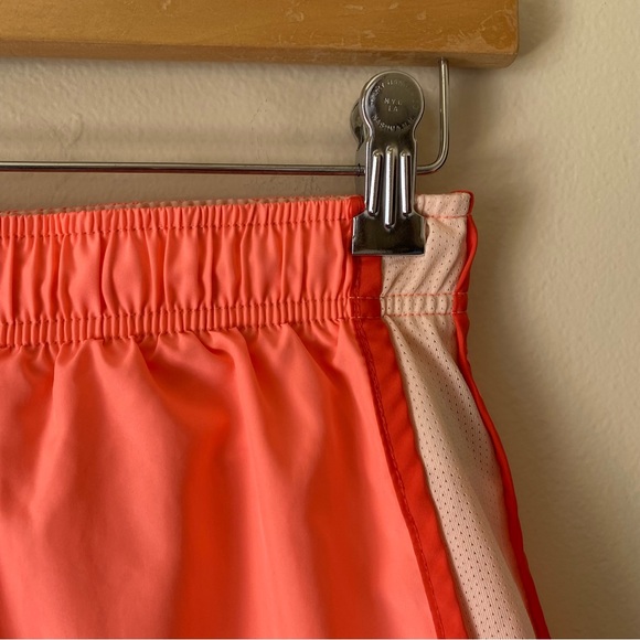 Nike Dri-Fit Pink Orange Athletic Shorts - Picture 3 of 6